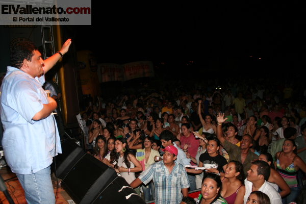 Poncho Zuleta & Cocha Molina en Bucaramanga y Montería una Locura!