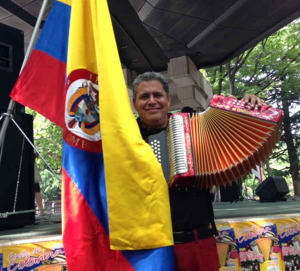 El Rey Vallenato Álvaro Meza acompañará a la Selección Colombia en Brasil